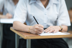 Gli idonei di un concorso pubblico non vantano un diritto soggettivo allo scorrimento delle graduatorie per l’assunzione
