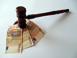 La condanna per le consulenza d'oro non interferisce con il potere discrezionale della PA