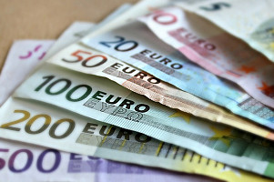 Enti Locali, finanziamenti in arrivo per mettere in sicurezza le scuole
