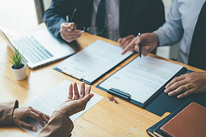 Gli organi di valutazione delle offerte nel nuovo Codice dei contratti pubblici: la commissione giudicatrice e il seggio di gara