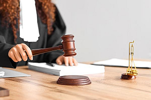 La competenza per il delitto di lesioni personali procedibili a querela  appartiene al giudice di pace