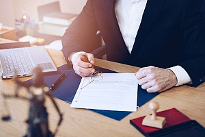 Come identificare l'erede del contribuente deceduto?